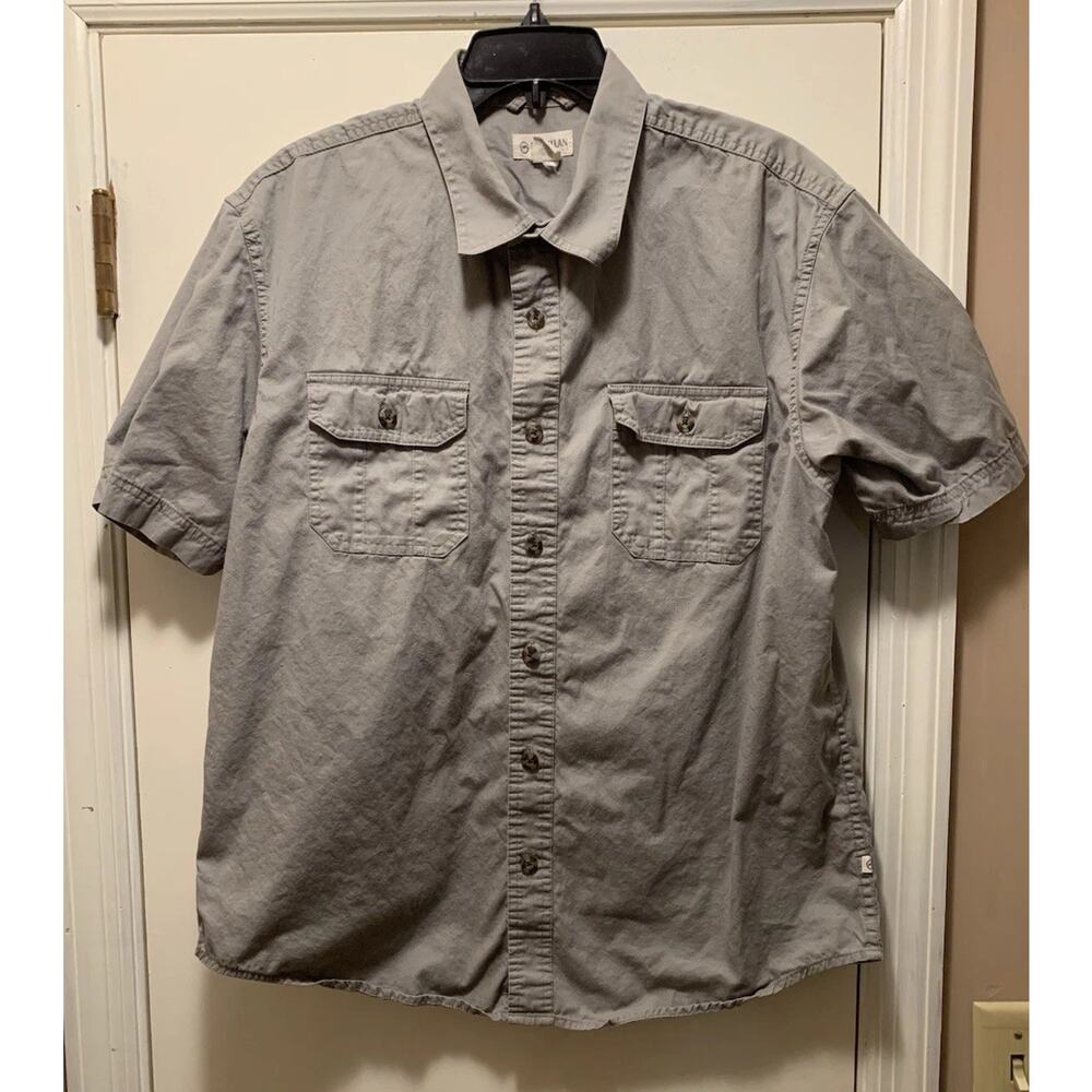 Magellan Fishing Shirt Mens Medium Short Sleeve Button Up Gray Relaxed Fit